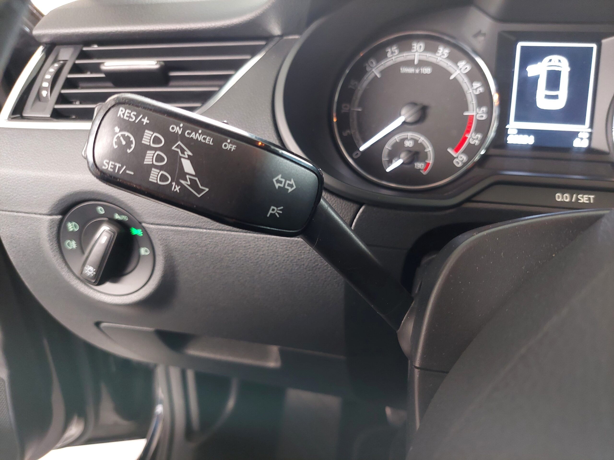 SKODA Octavia Wagon 1.6 TDI Executive – 2019