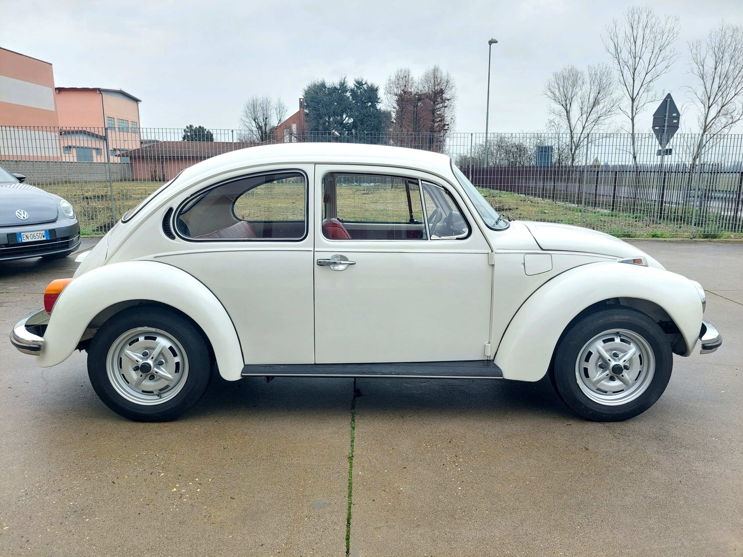 VOLKSWAGEN Maggiolone 1.2 1303 – 1974