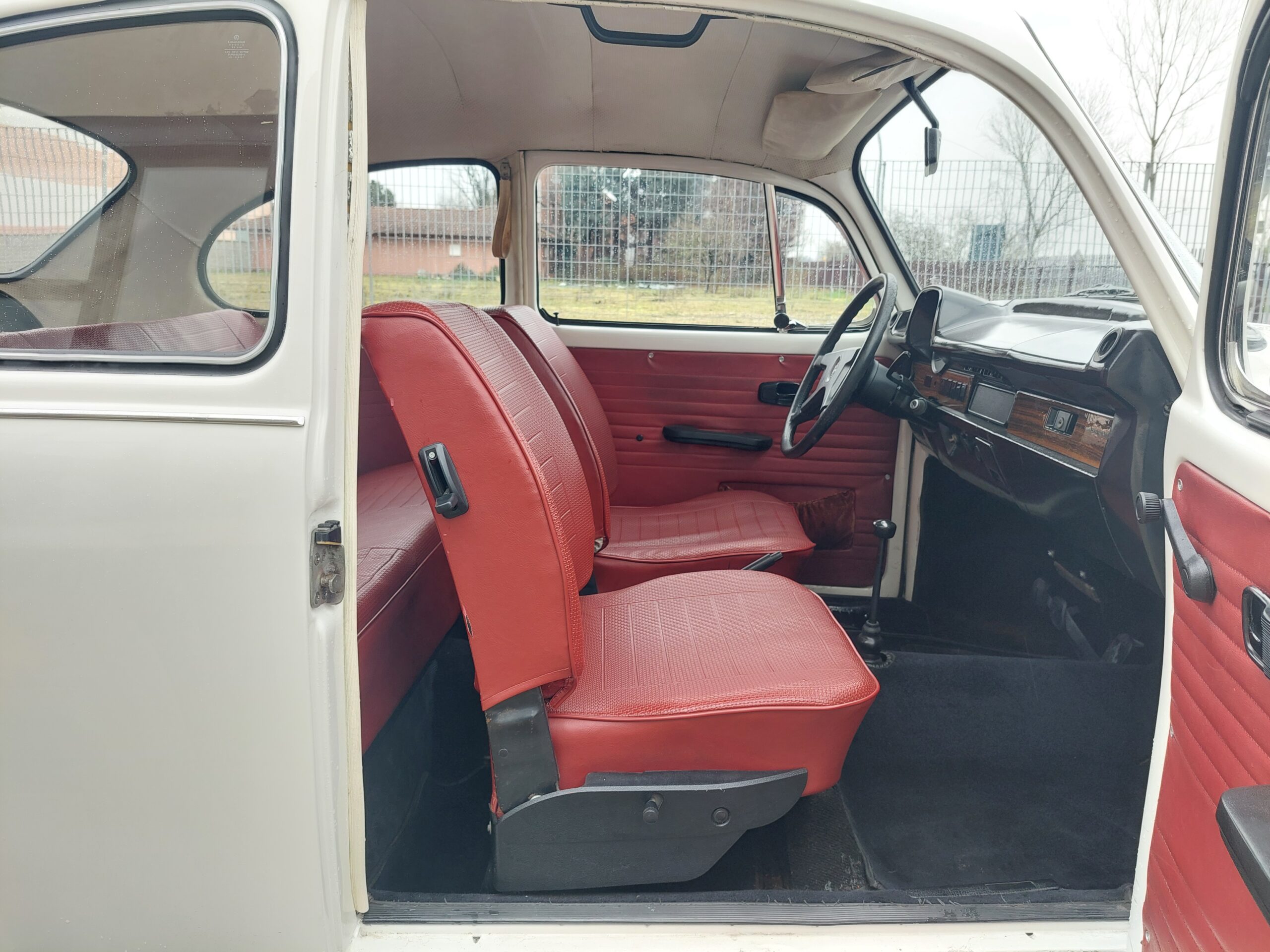 VOLKSWAGEN Maggiolone 1.2 1303 – 1974