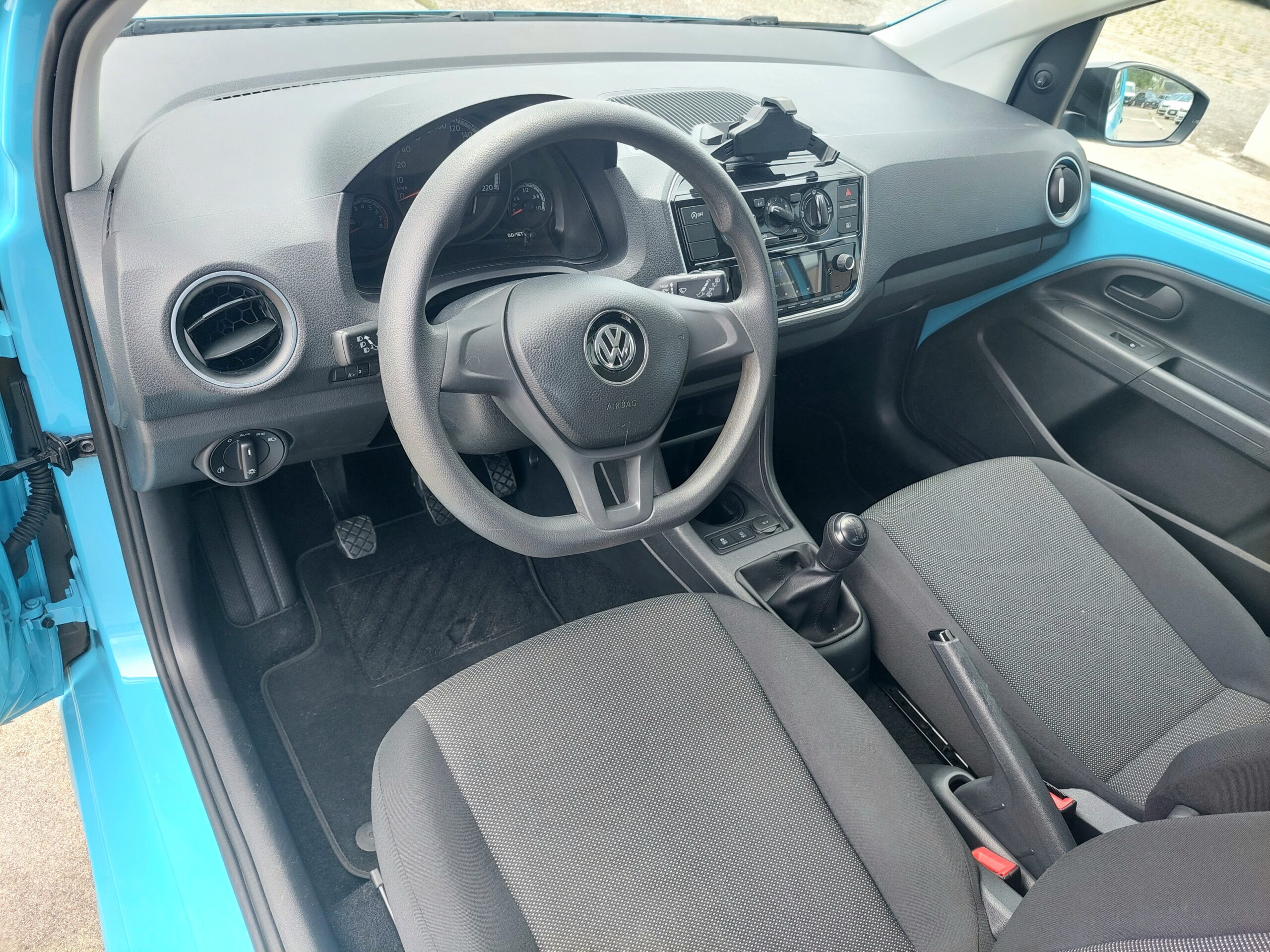 VOLKSWAGEN up! 5p. 1.0 Take up! BMT – 2020