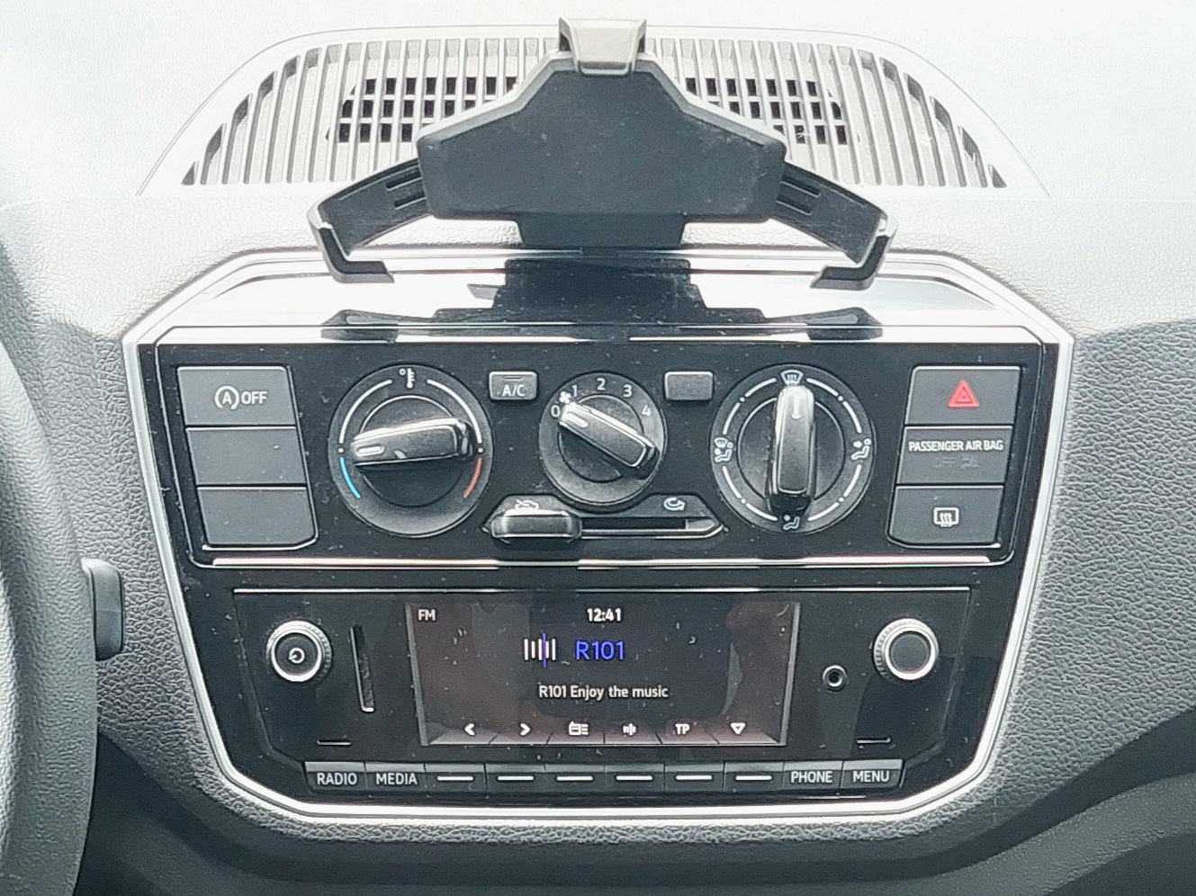 VOLKSWAGEN up! 5p. 1.0 Take up! BMT – 2020