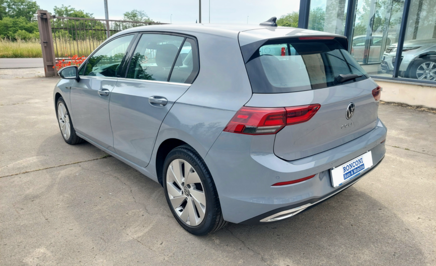 VOLKSWAGEN Golf 1.5 TGI DSG Style – 2020