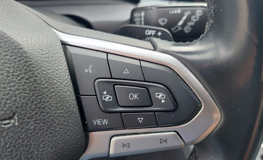 VOLKSWAGEN Golf 1.5 TGI DSG Style – 2020