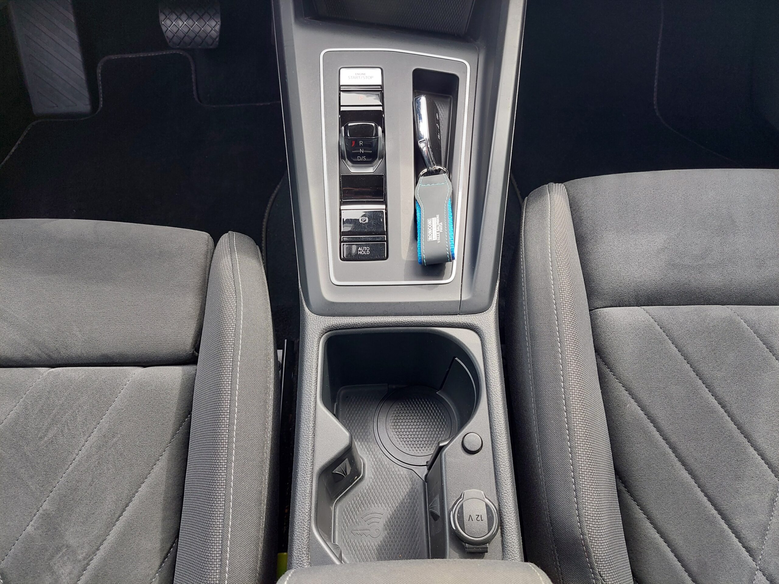 VOLKSWAGEN Golf 1.5 TGI DSG Style – 2020