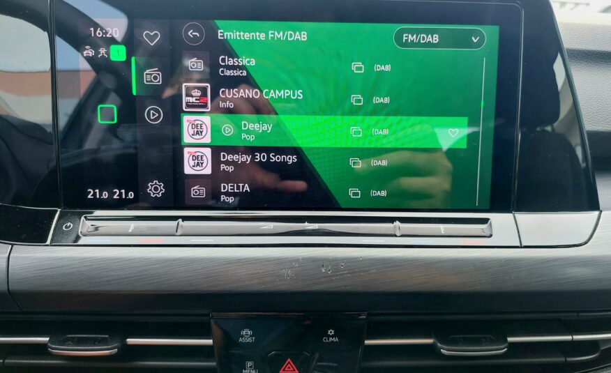 VOLKSWAGEN Golf 1.5 TGI DSG Style – 2020