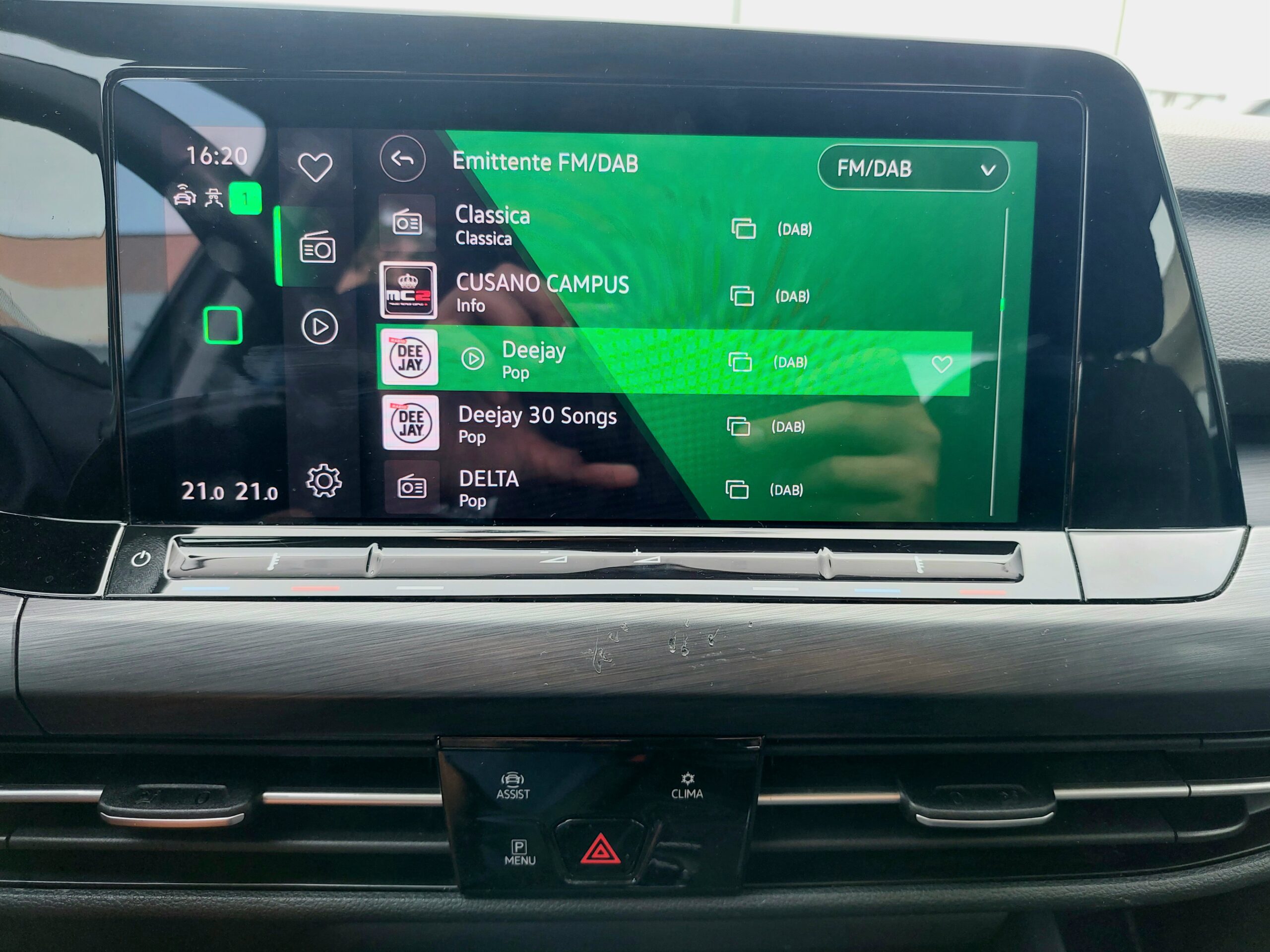 VOLKSWAGEN Golf 1.5 TGI DSG Style – 2020