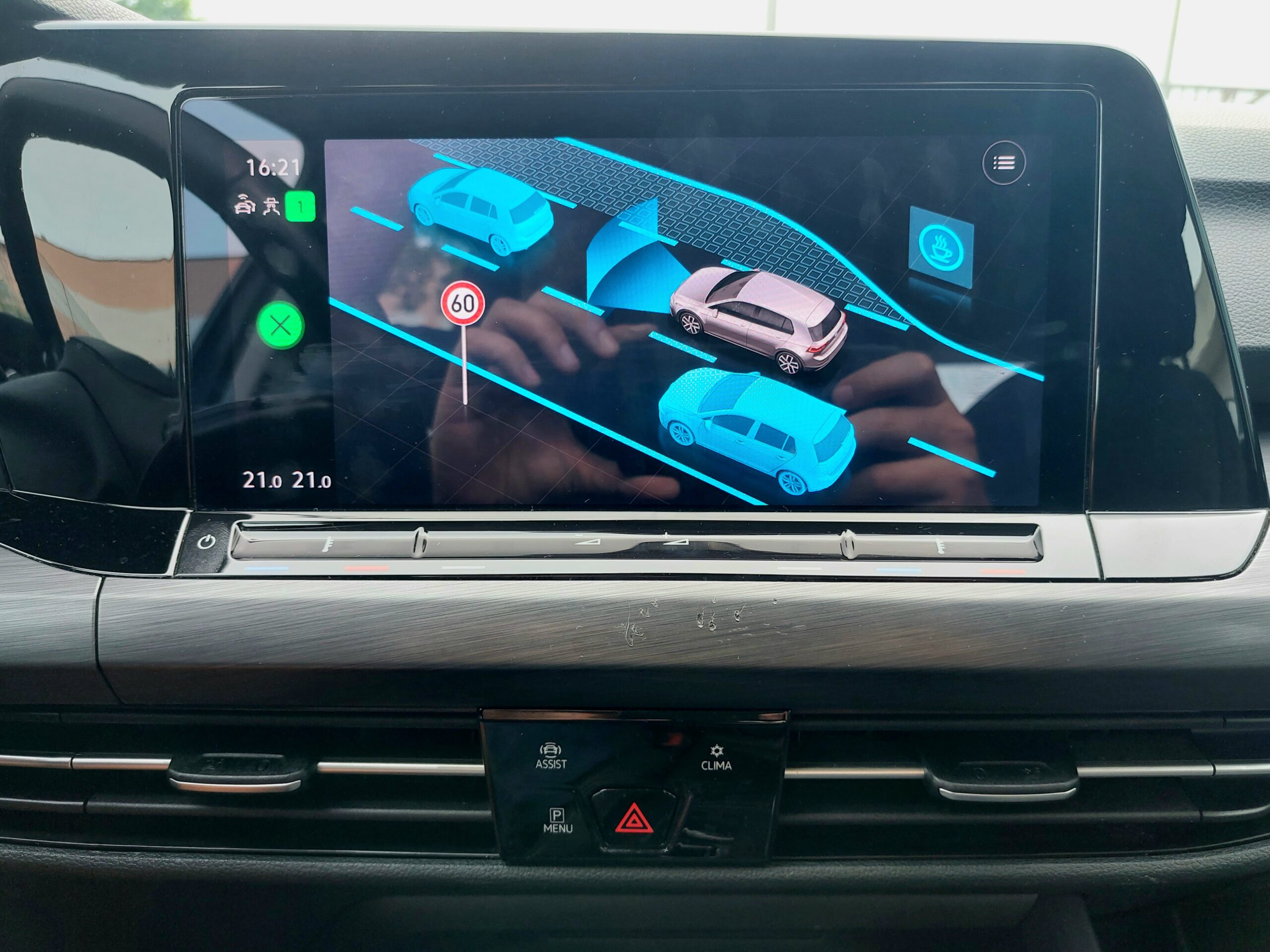 VOLKSWAGEN Golf 1.5 TGI DSG Style – 2020