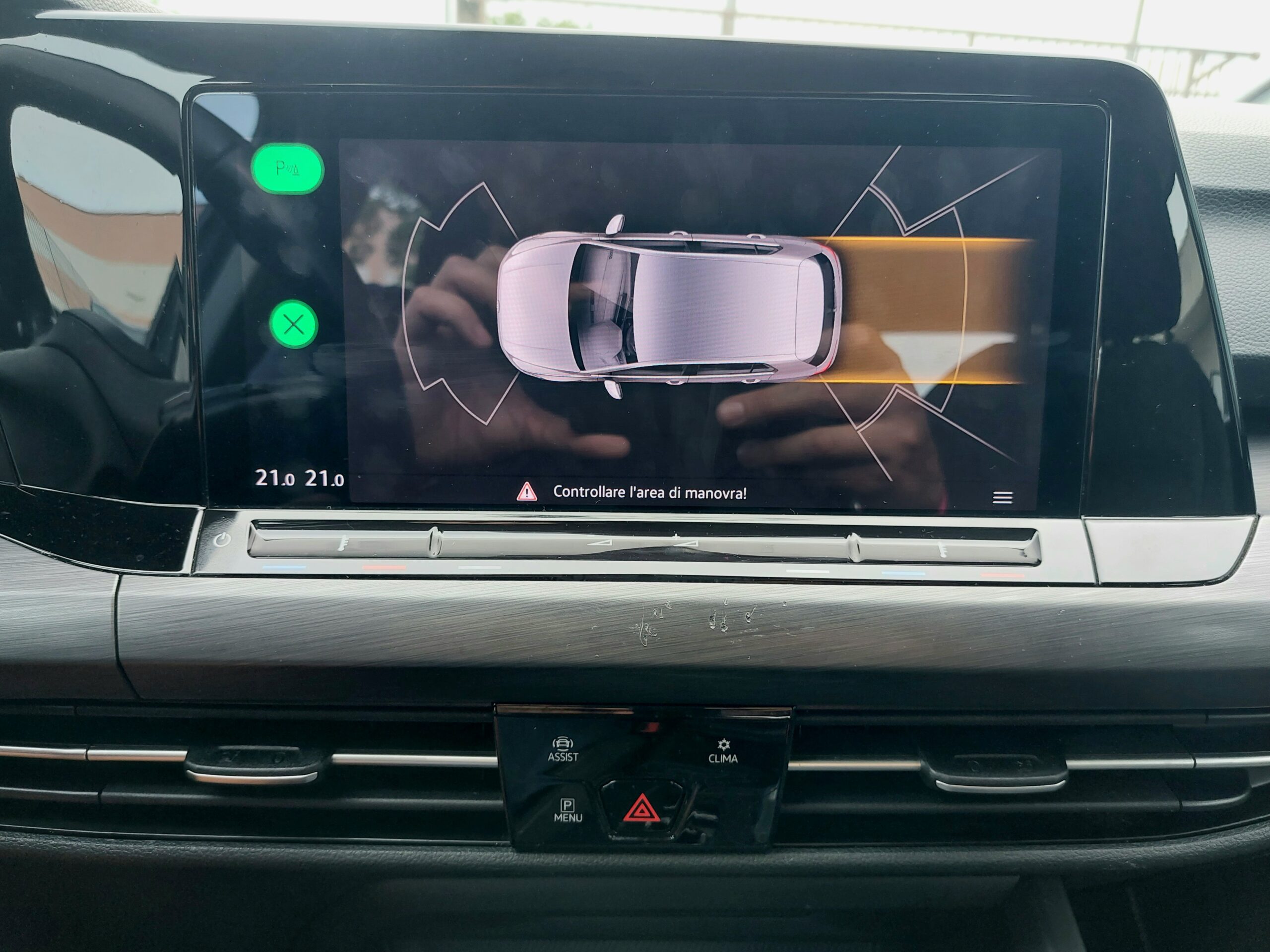 VOLKSWAGEN Golf 1.5 TGI DSG Style – 2020