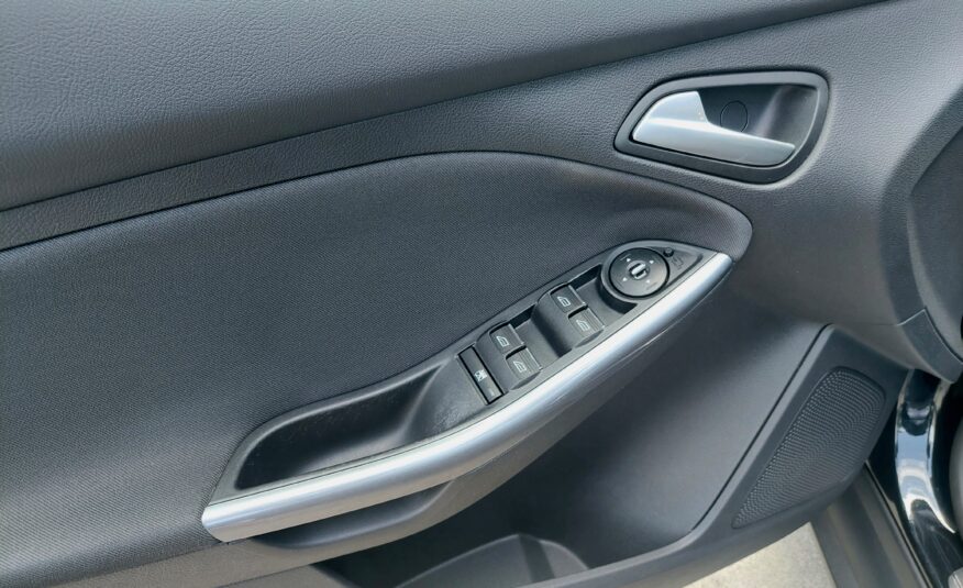 FORD Focus 1.0 EcoBoost S&S Titanium – 2013