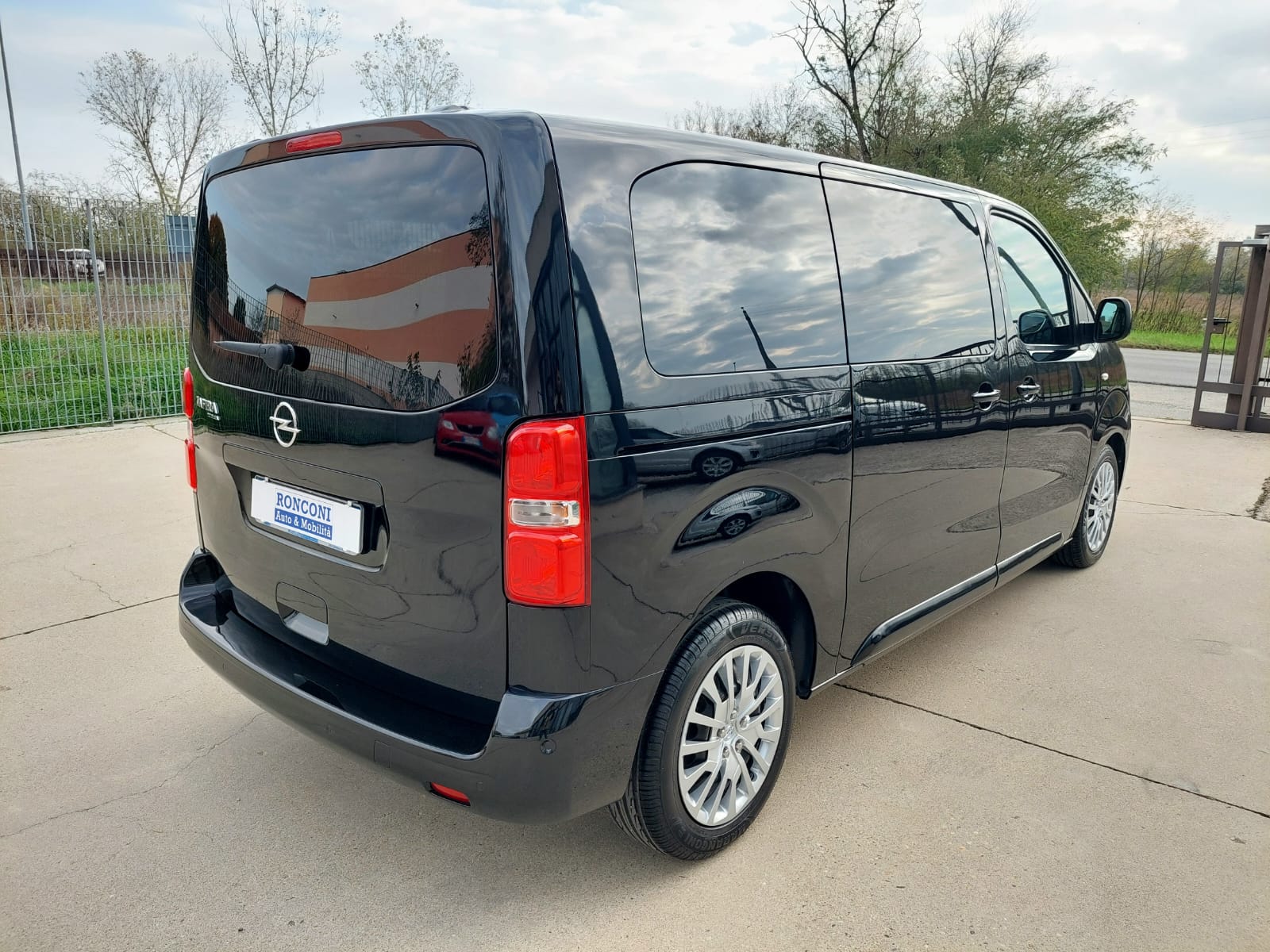 OPEL Zafira Life 2.0 Diesel aut. S&S Business Edition M 8posti – 2021