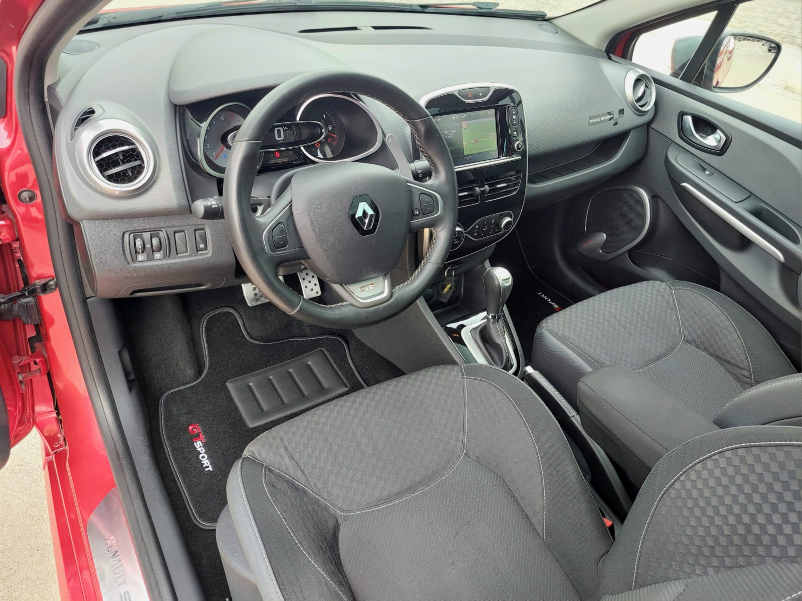 RENAULT Clio 1.2 TCe EDC 5p. GT – 2016