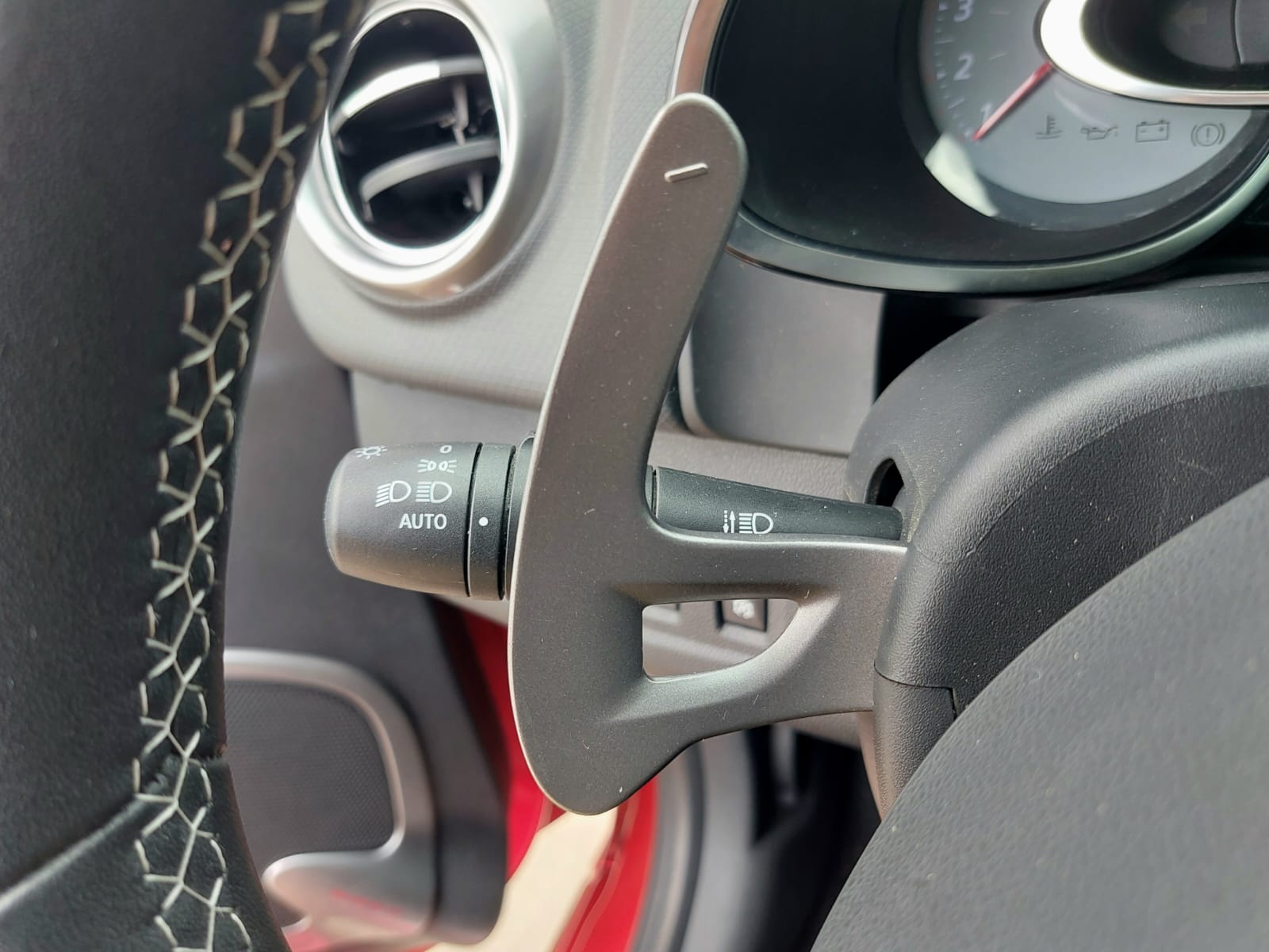 RENAULT Clio 1.2 TCe EDC 5p. GT – 2016