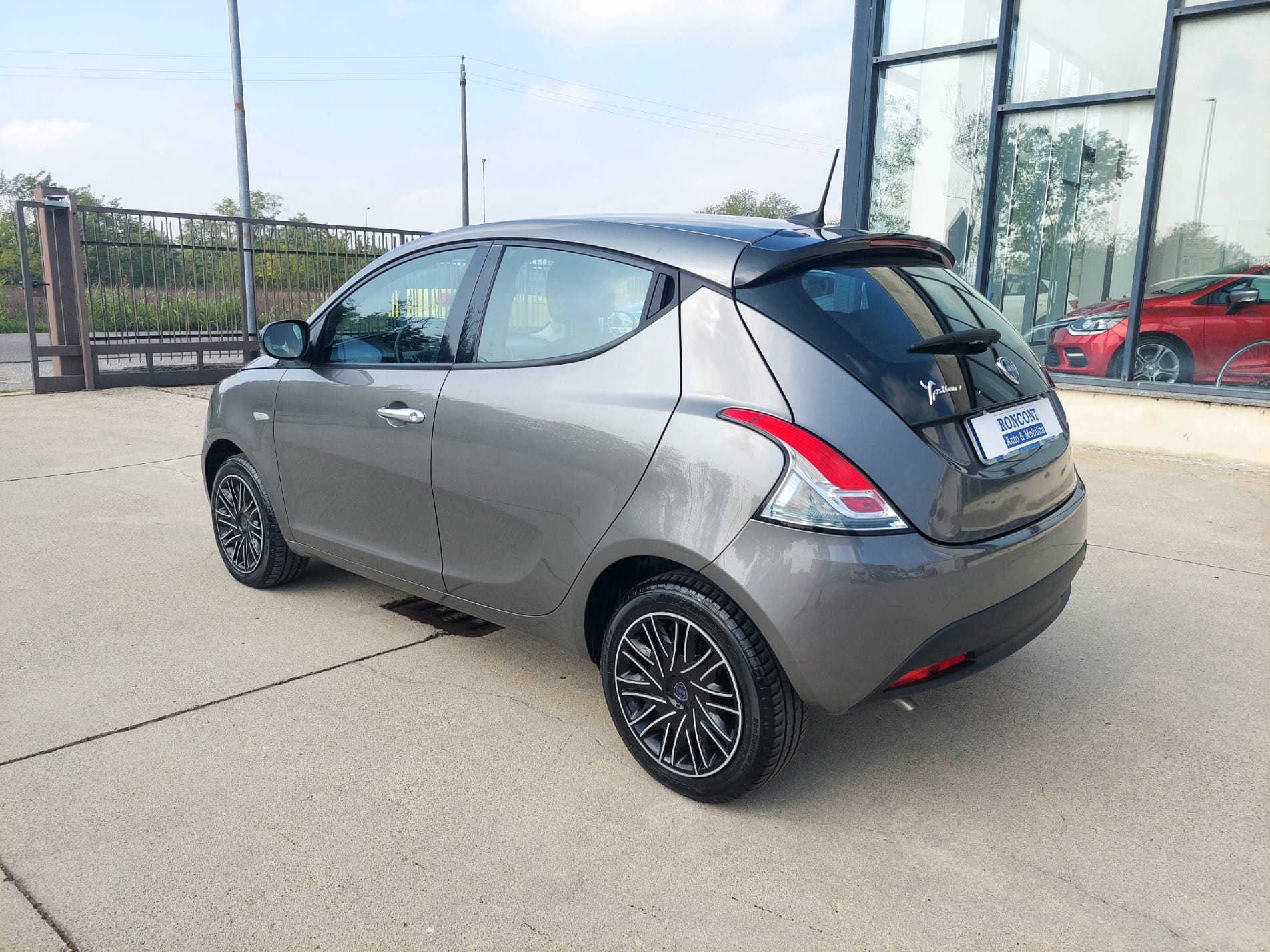 LANCIA Ypsilon 1.0 FireFly S&S Hybrid Silver Plus 5p. – 2023
