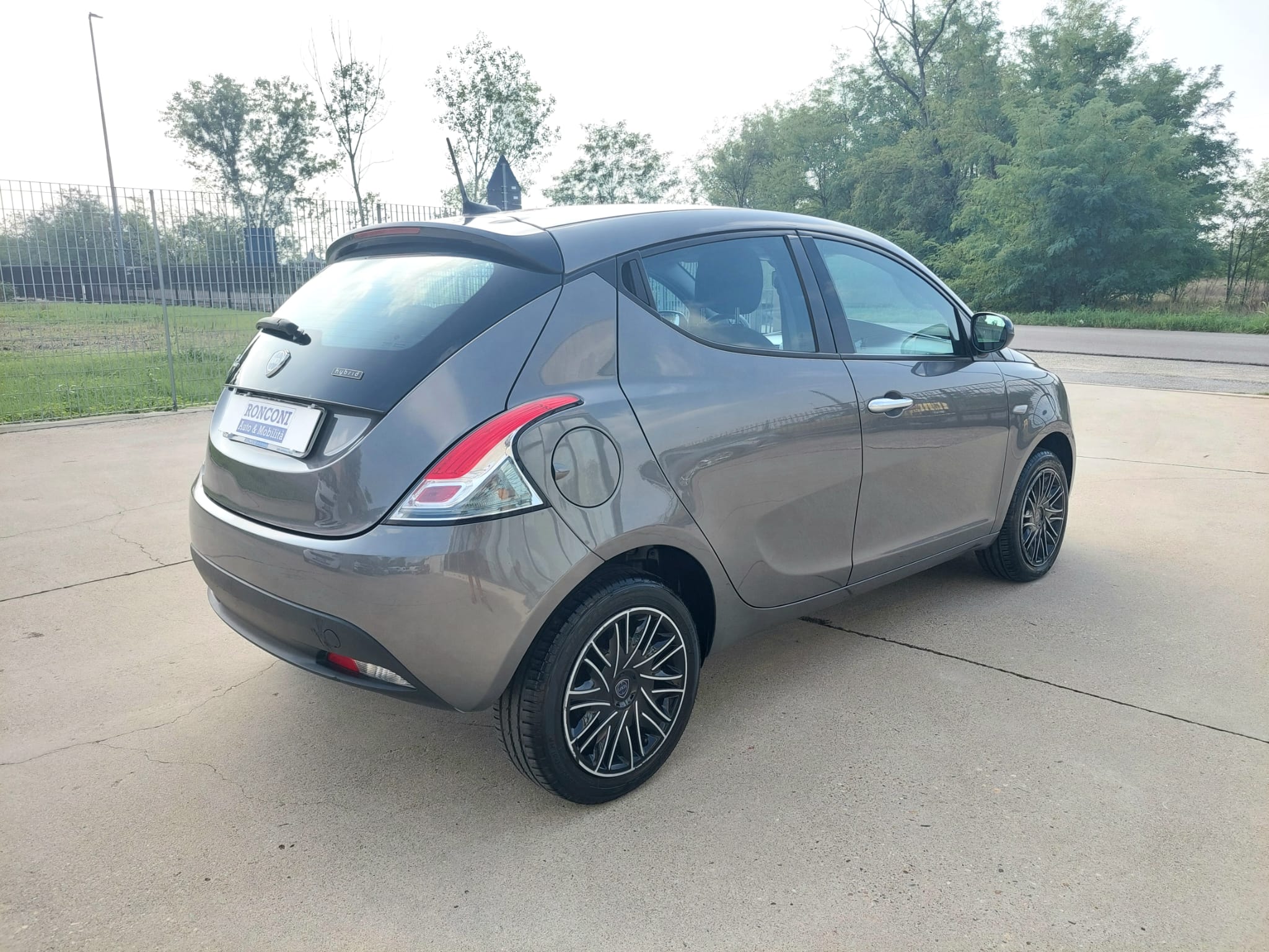 LANCIA Ypsilon 1.0 FireFly S&S Hybrid Silver Plus 5p. – 2023
