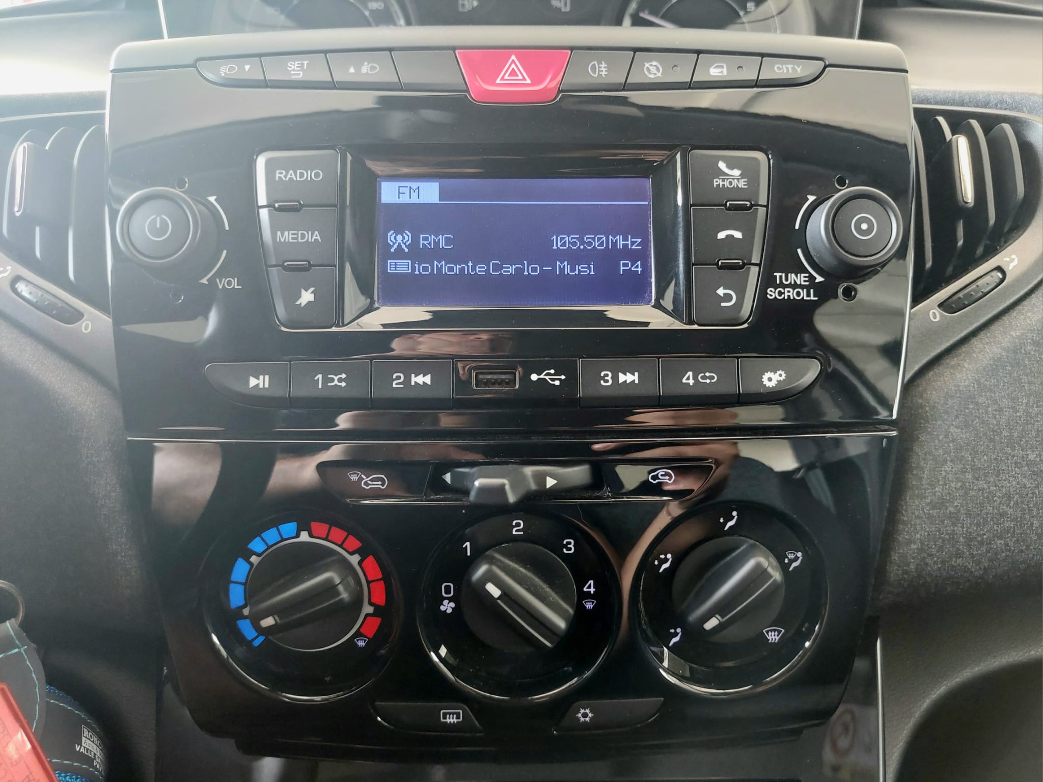 LANCIA Ypsilon 1.0 FireFly S&S Hybrid Silver Plus 5p. – 2023