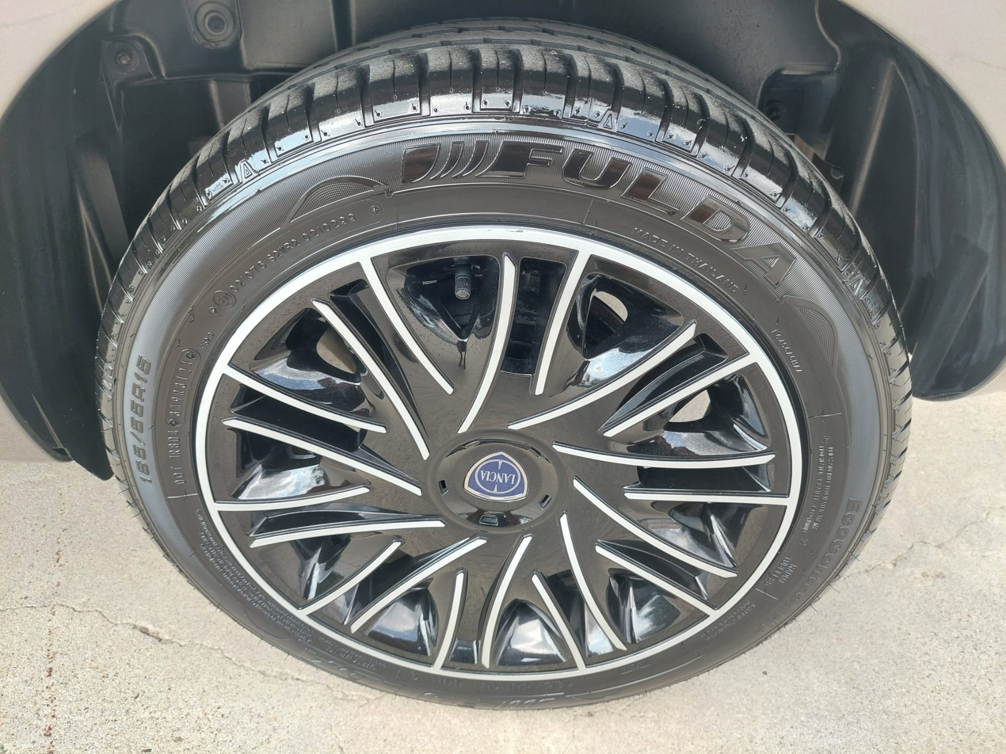 LANCIA Ypsilon 1.0 FireFly S&S Hybrid Silver Plus 5p. – 2023