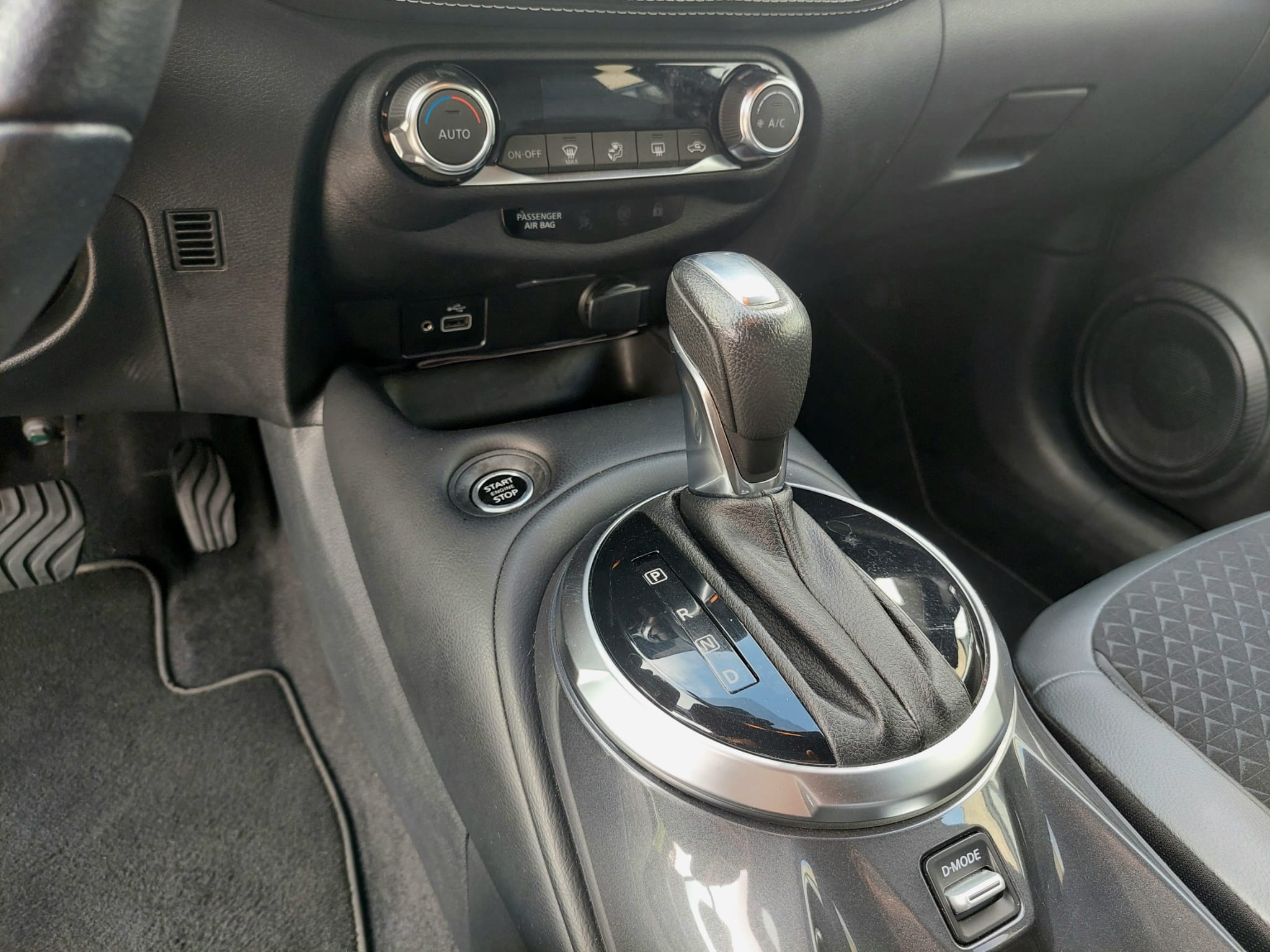 NISSAN Juke 1.0 DIG-T N-Connecta DCT – 2024