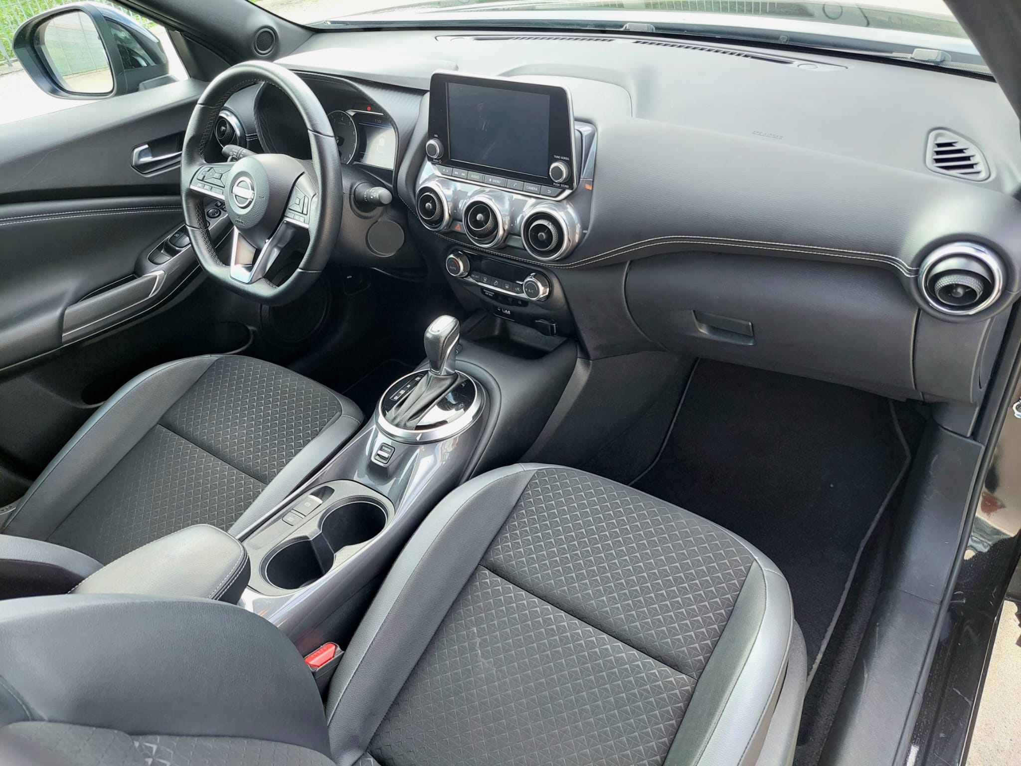 NISSAN Juke 1.0 DIG-T N-Connecta DCT – 2024